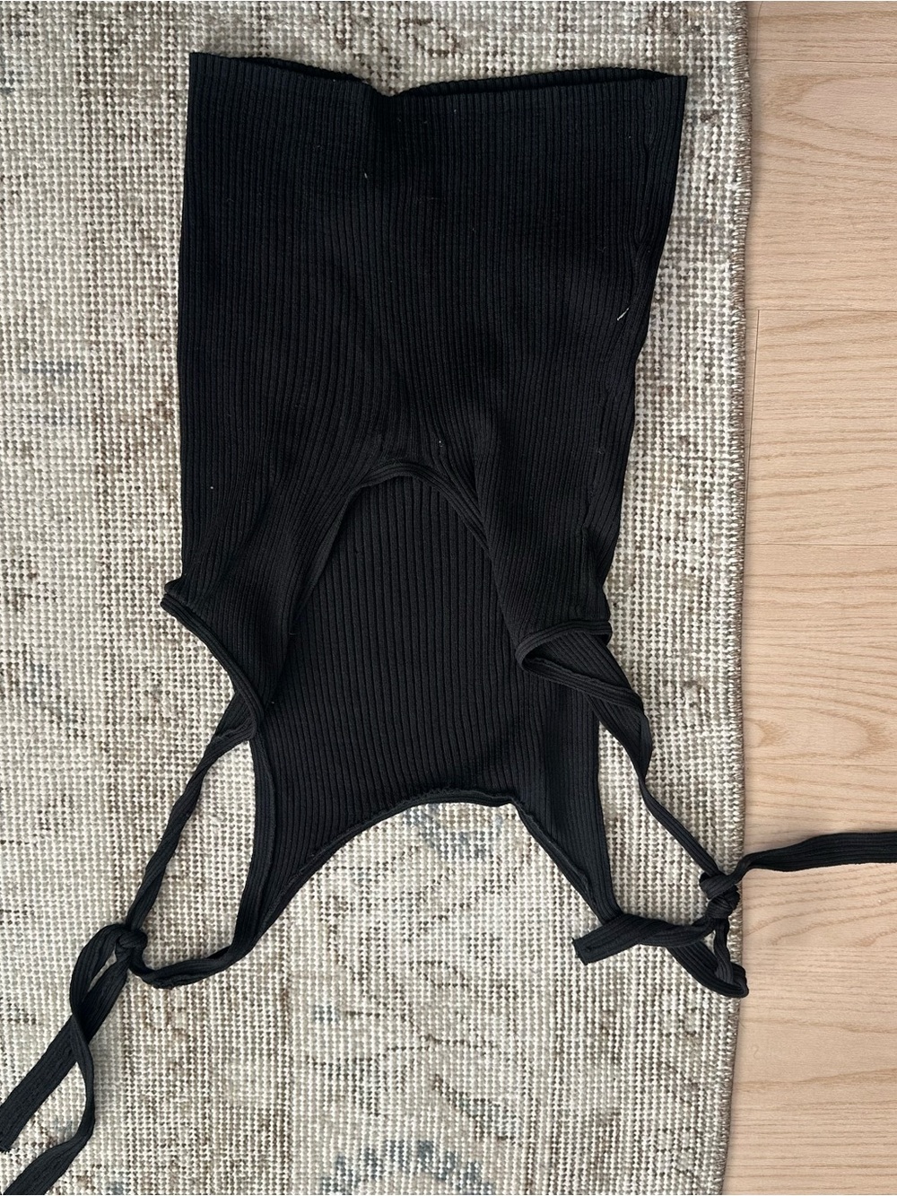 H&M Ribbed Tank Top - Picture 4 of 4